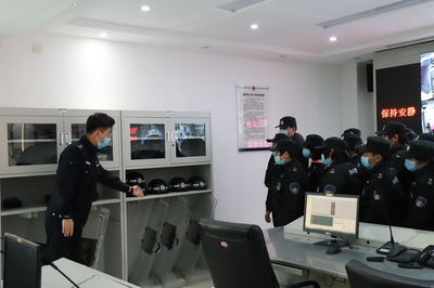 携手安全成长——中投慈善第48期梦想加油站“听风雨信息科技”助力“小小警察体验”活动